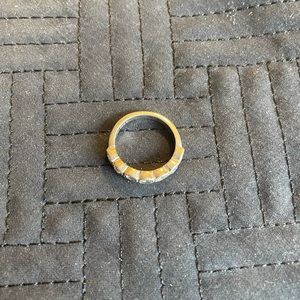 Pandora Alluring Size 4.5